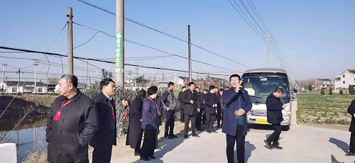 市人大視察人大干河橋梁工程項目
