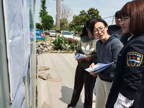泰州市勞動局檢查農(nóng)民工工資發(fā)放情況